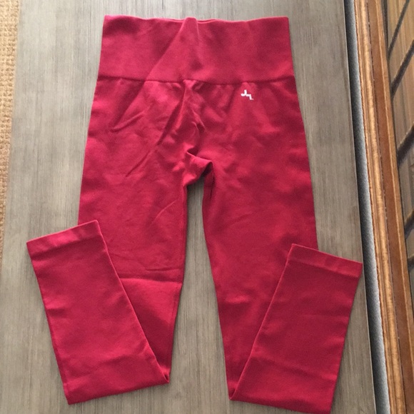 JoyLab Pants - NEW Red JoyLab Seamless Cable Knit High Waisted Deep Red Leggings 7/8 Length